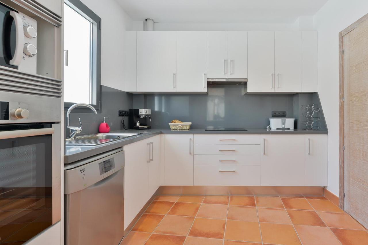 New Villa With Pool 19 Mins From Ibiza Town Cana Clara Santa Eulària des Riu Exterior foto